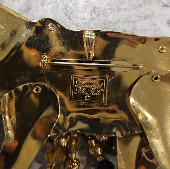 Mechanical Brooch - Picture 3 of 5